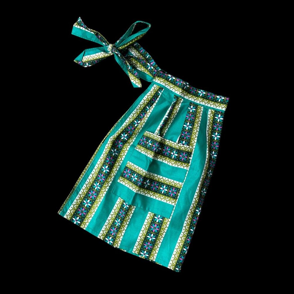 Vintage Apron Floral Striped Pocket Ties Mid Century Handmade Teal Green Retro